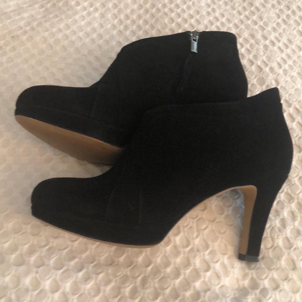 Black suede Clark booties